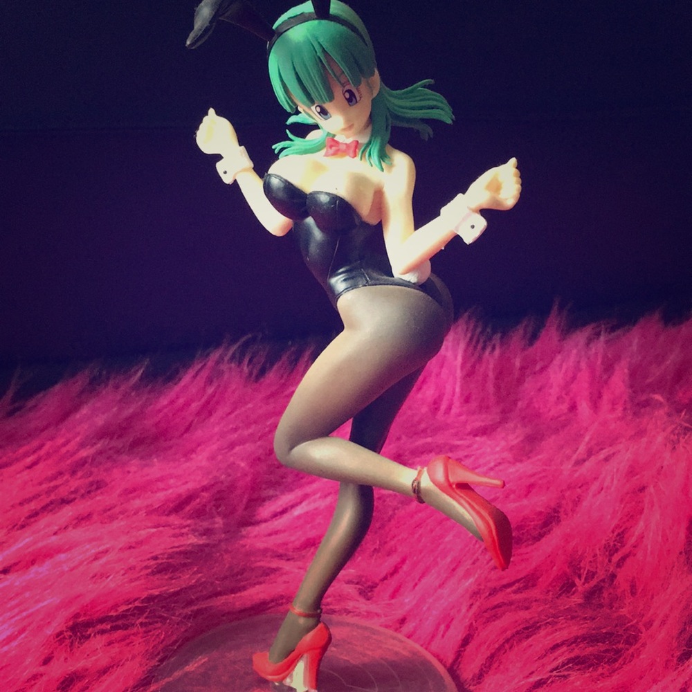 Bulma figure